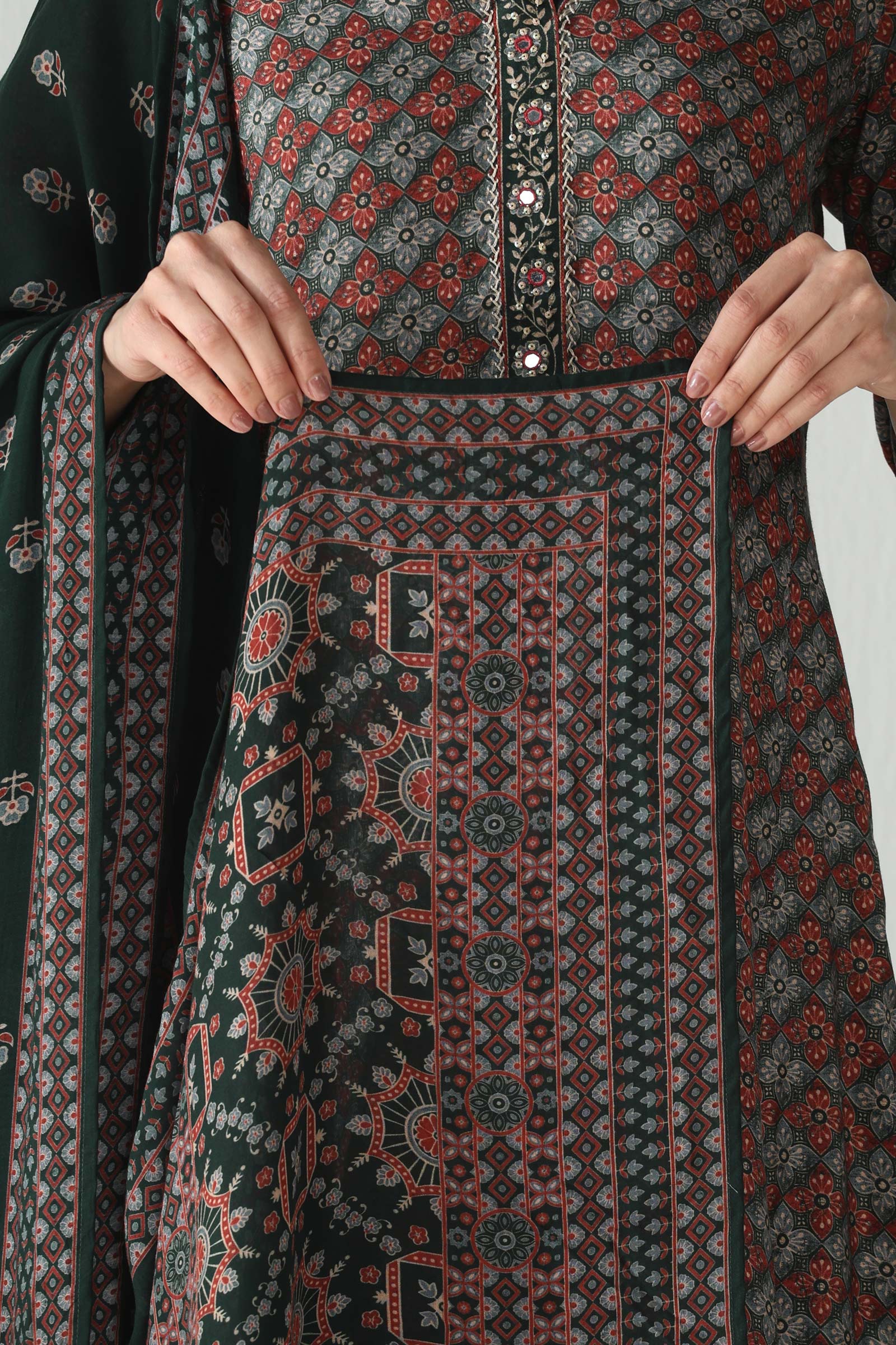 Rangrez Nasira Dupatta