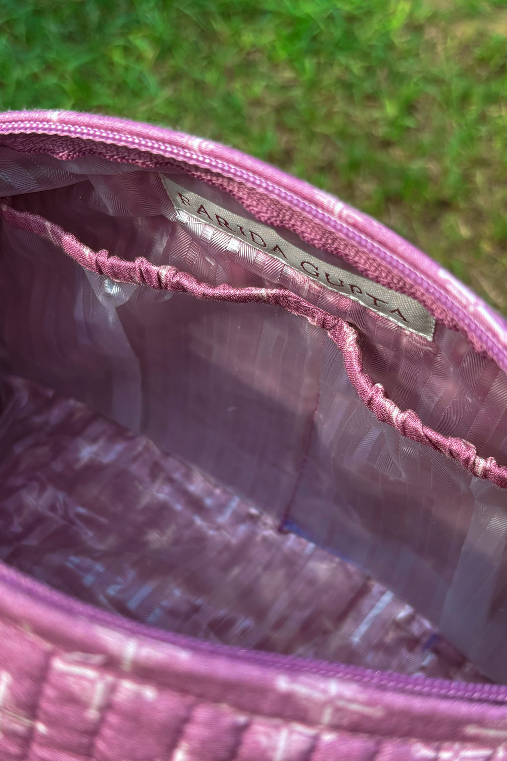 Roza Feroza Vanity Pouch