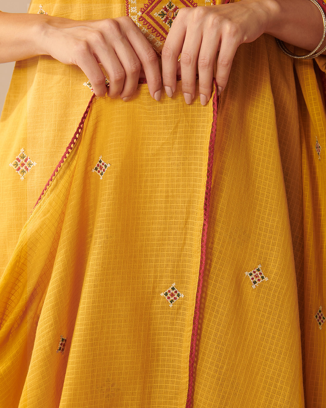 Mehraab Suhana Mustard Dupatta