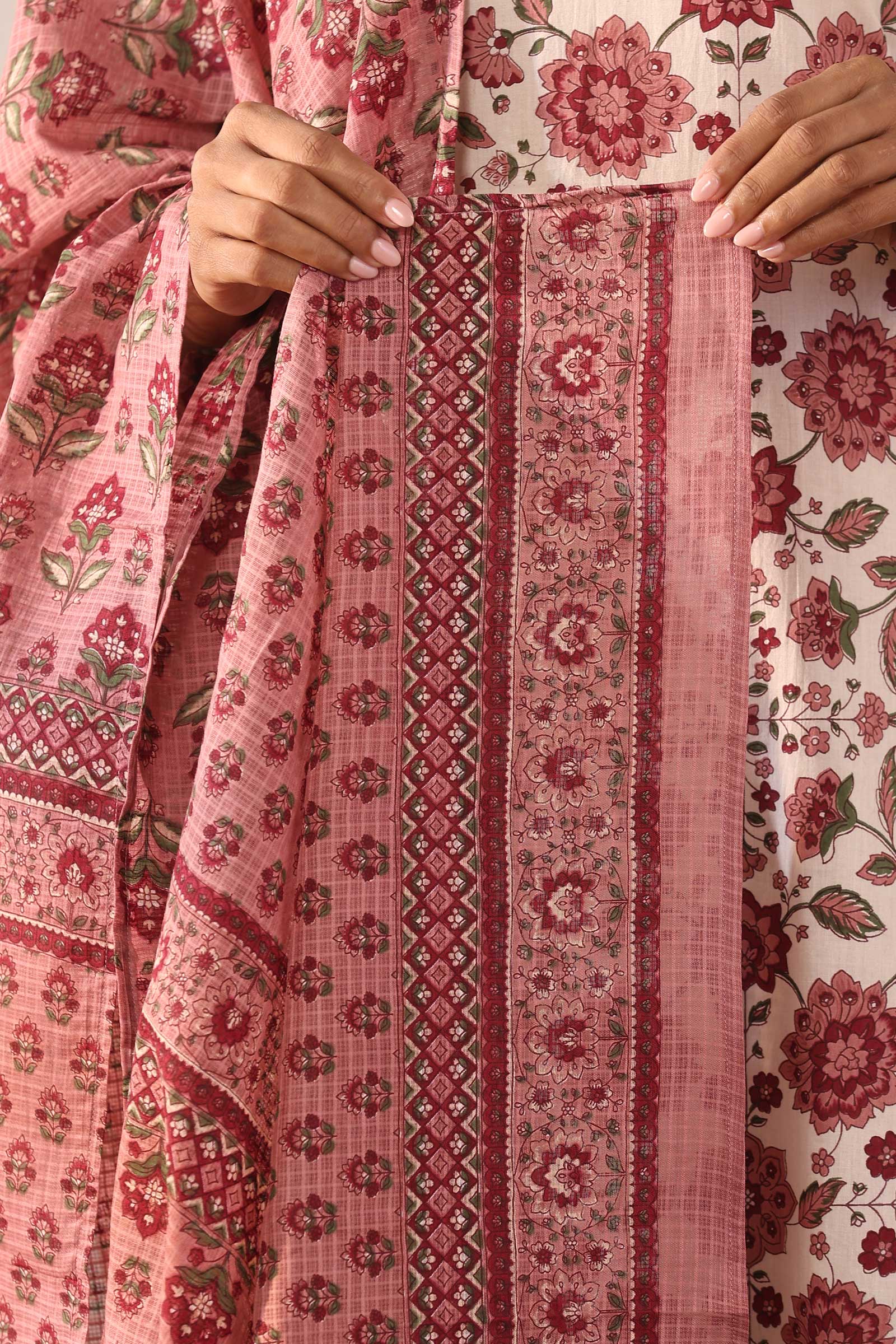 Rosheen Fizah Dupatta