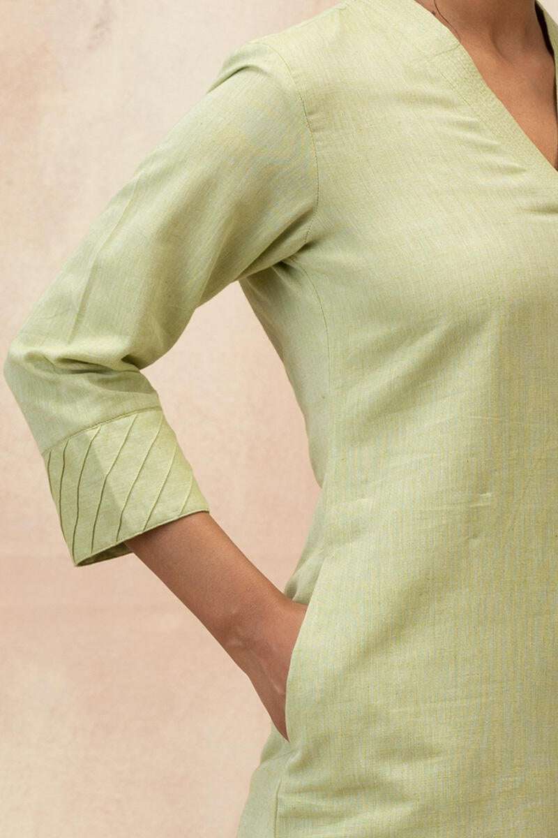 Naadirah Nazia Handloom Kurta