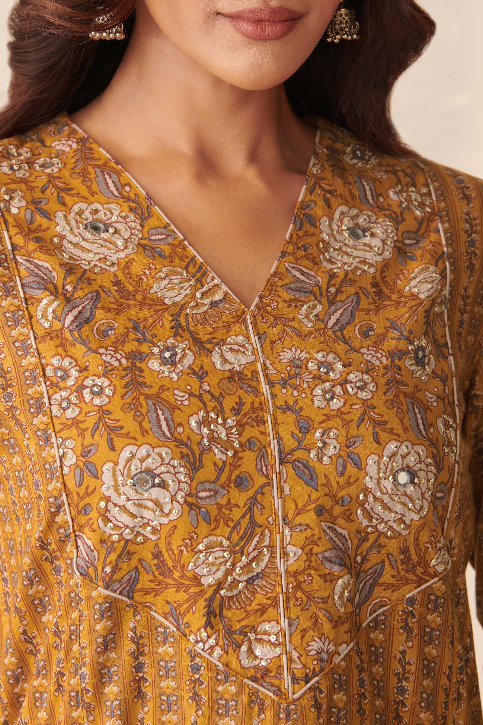 Surplus: Gauhar Shahida Sanganeri Kurta