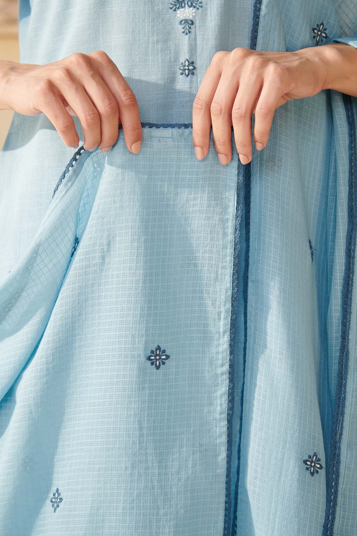 Mehraab Roheen Blue Dupatta