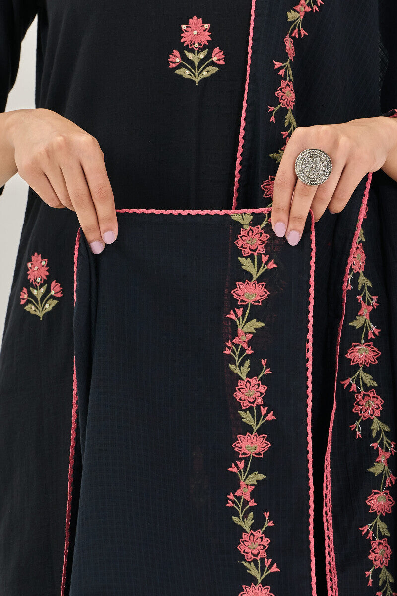 Mehraab Zehnab Dupatta