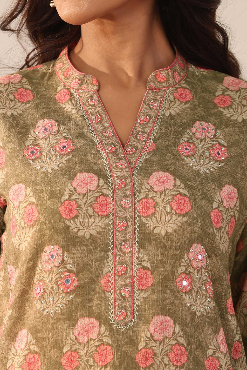Surplus: Gauhar Asma Kurta