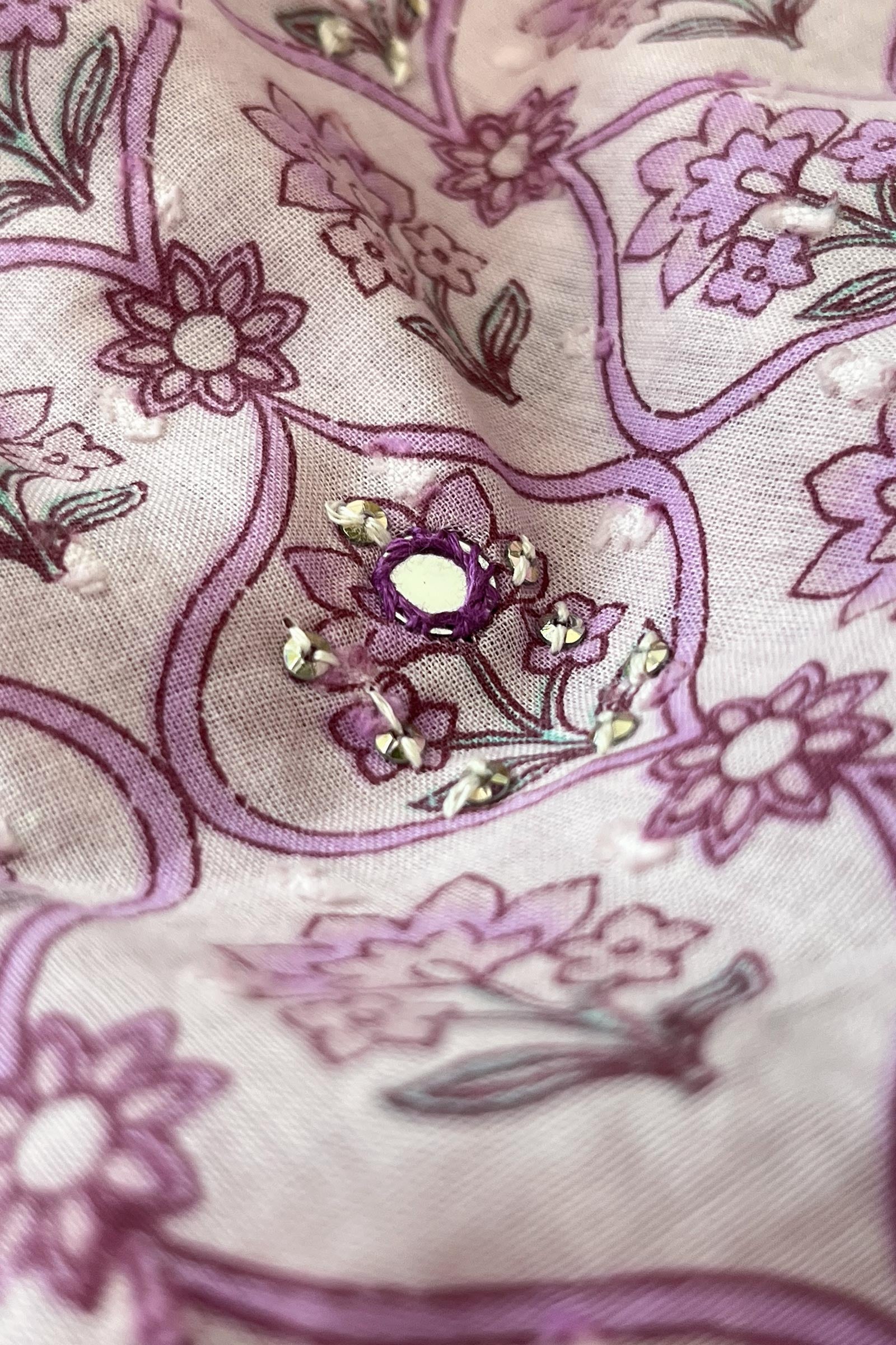 Gulbahar Zeinab Sanganeri Kurta