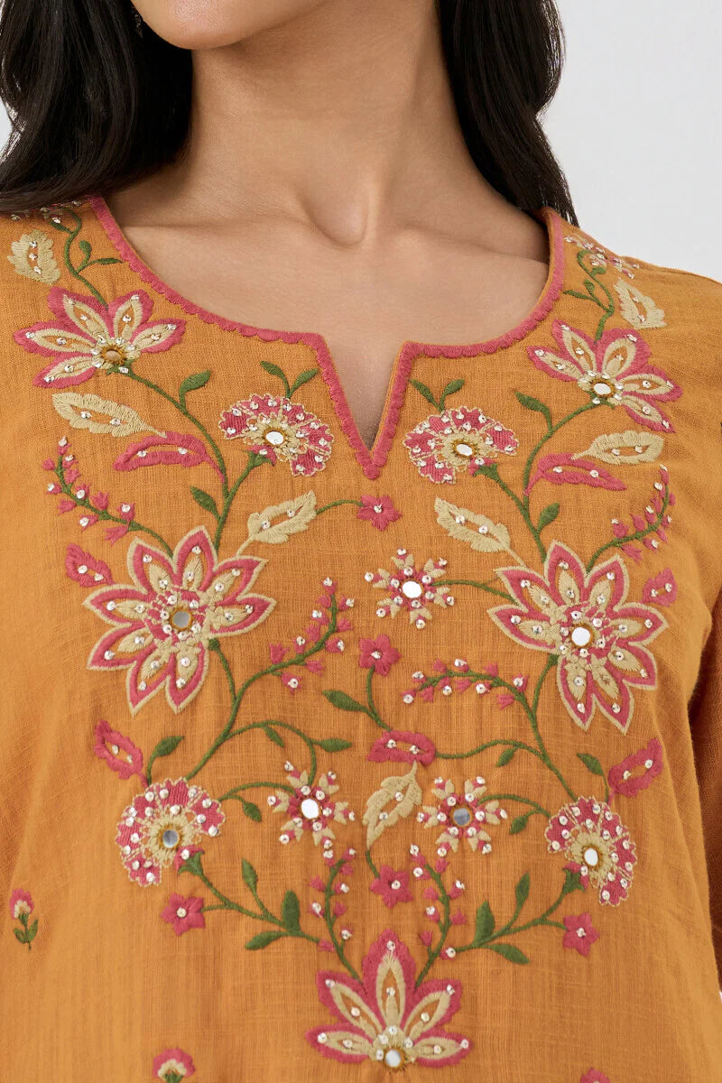 Surplus: Mehraab Rehmat Kurta