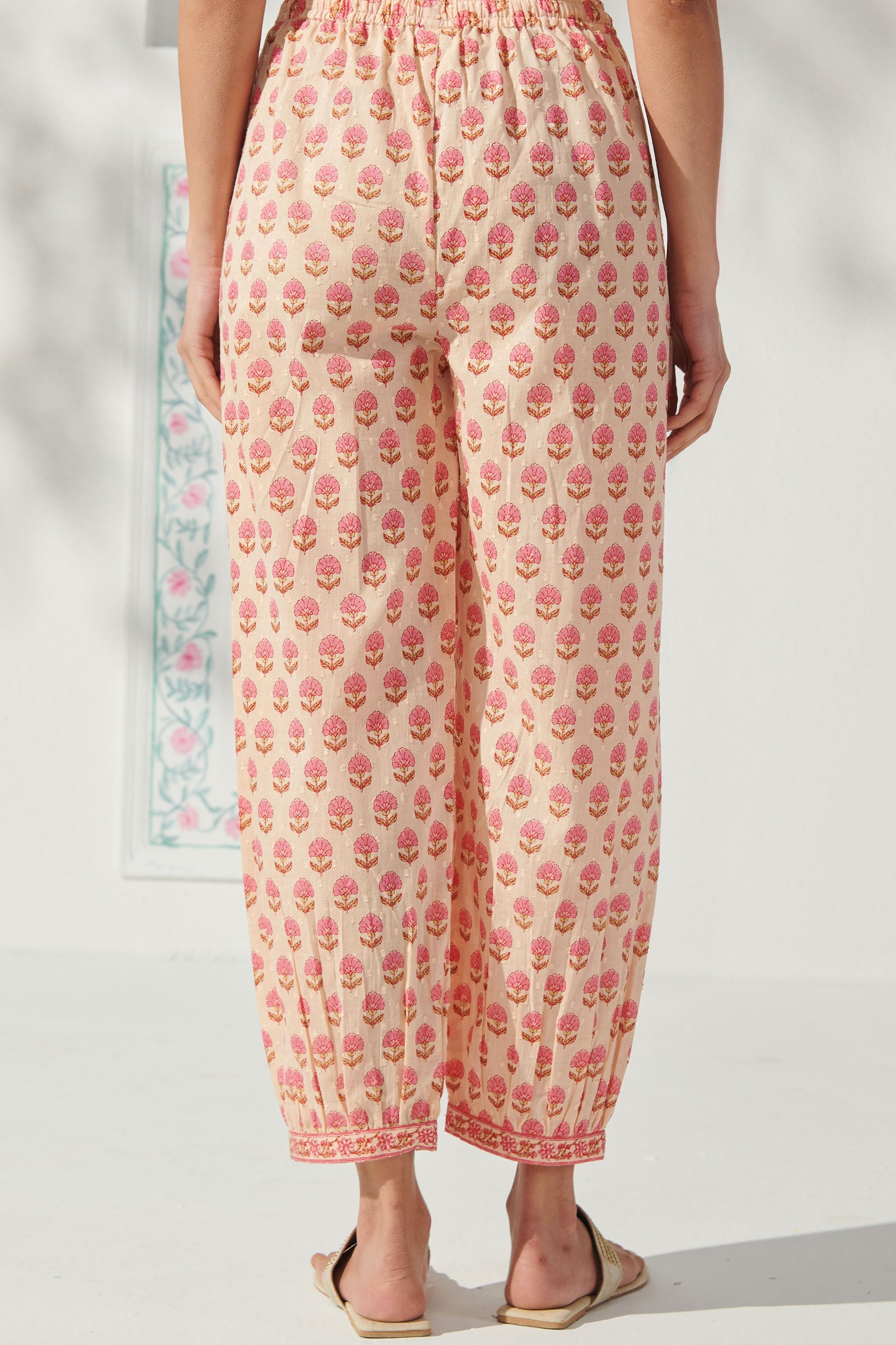 Surplus: Gulbahar Nafia Sanganeri Izhaar Pants