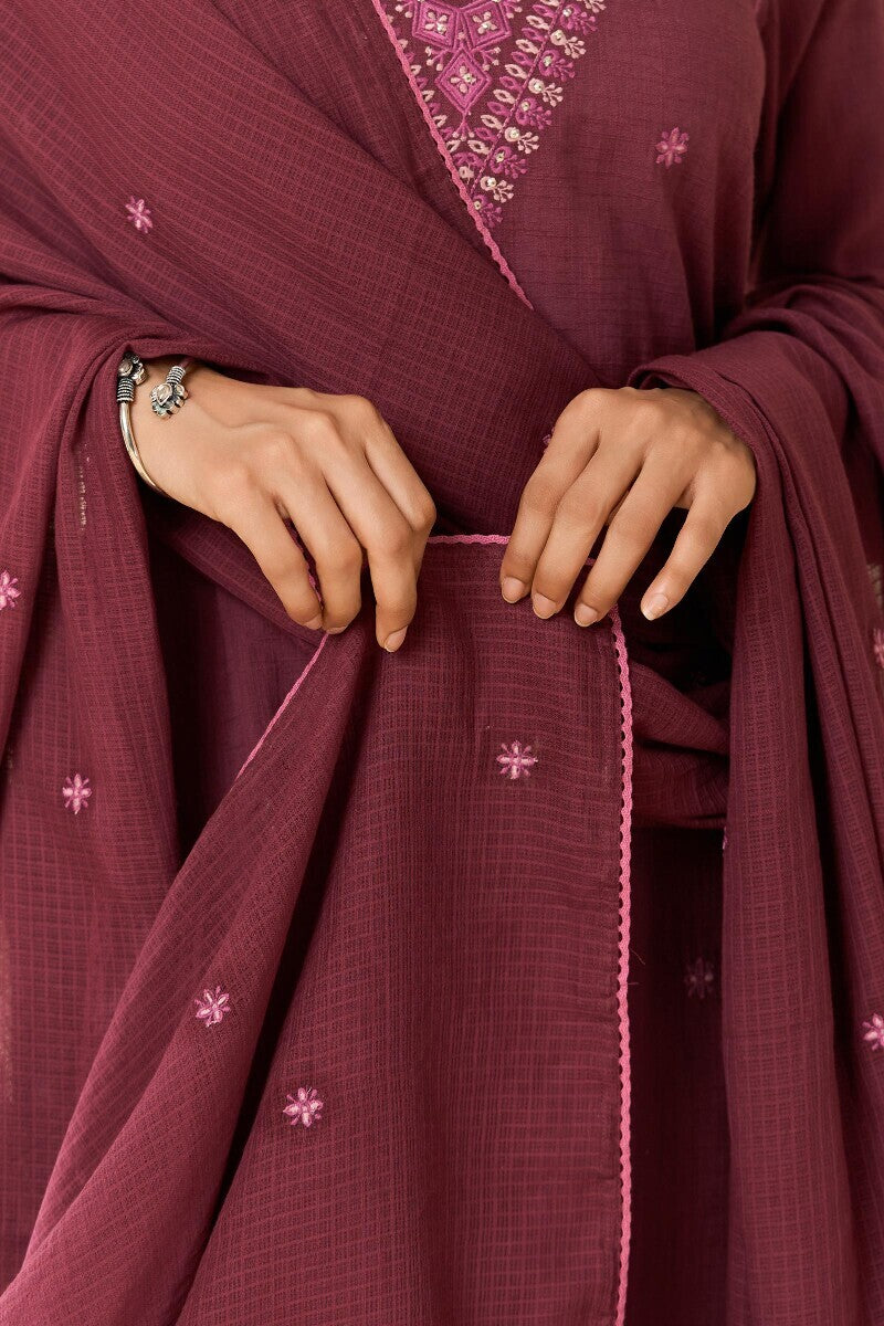Mehraab Farhat Dupatta
