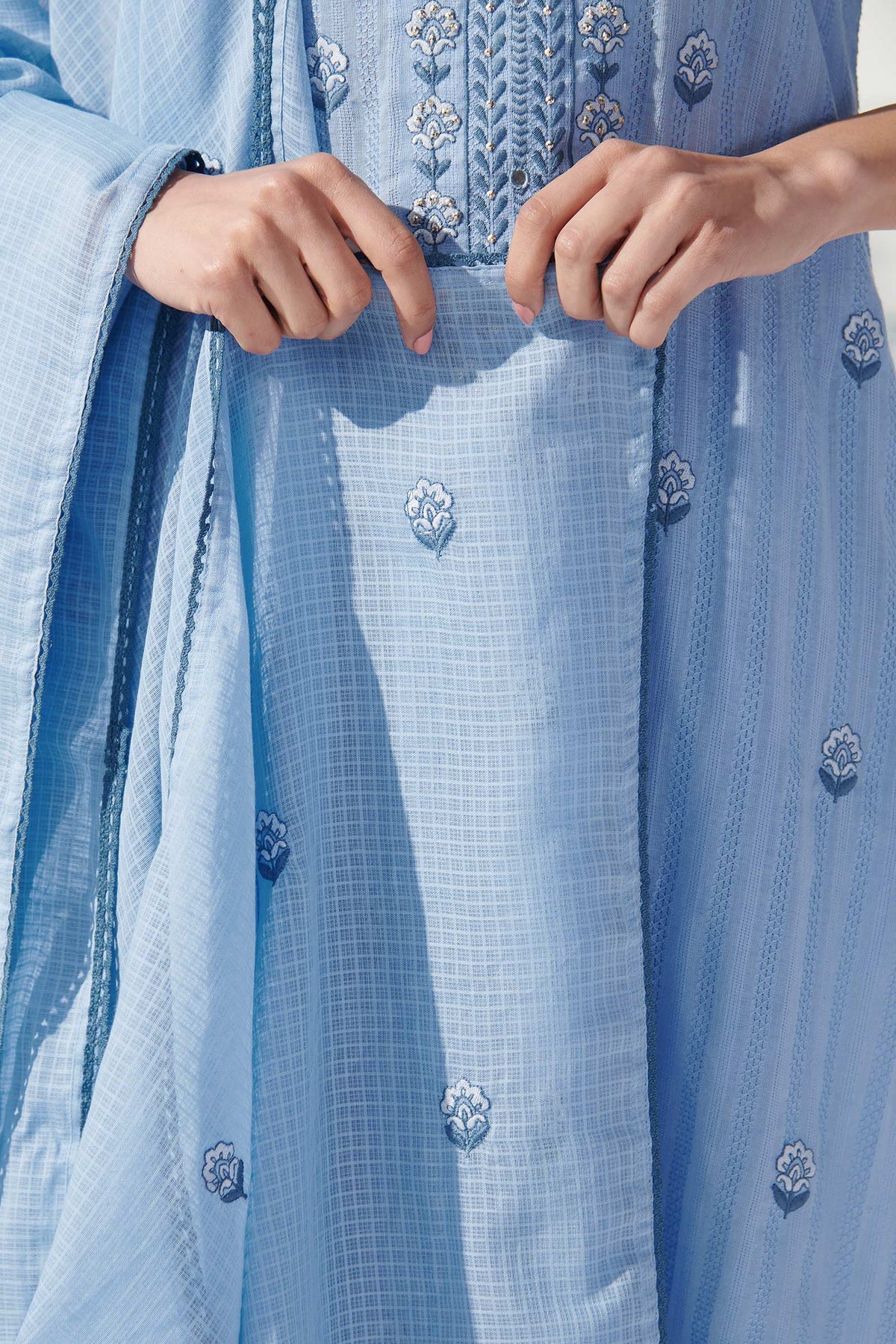 Mehraab Ameera Blue Dupatta