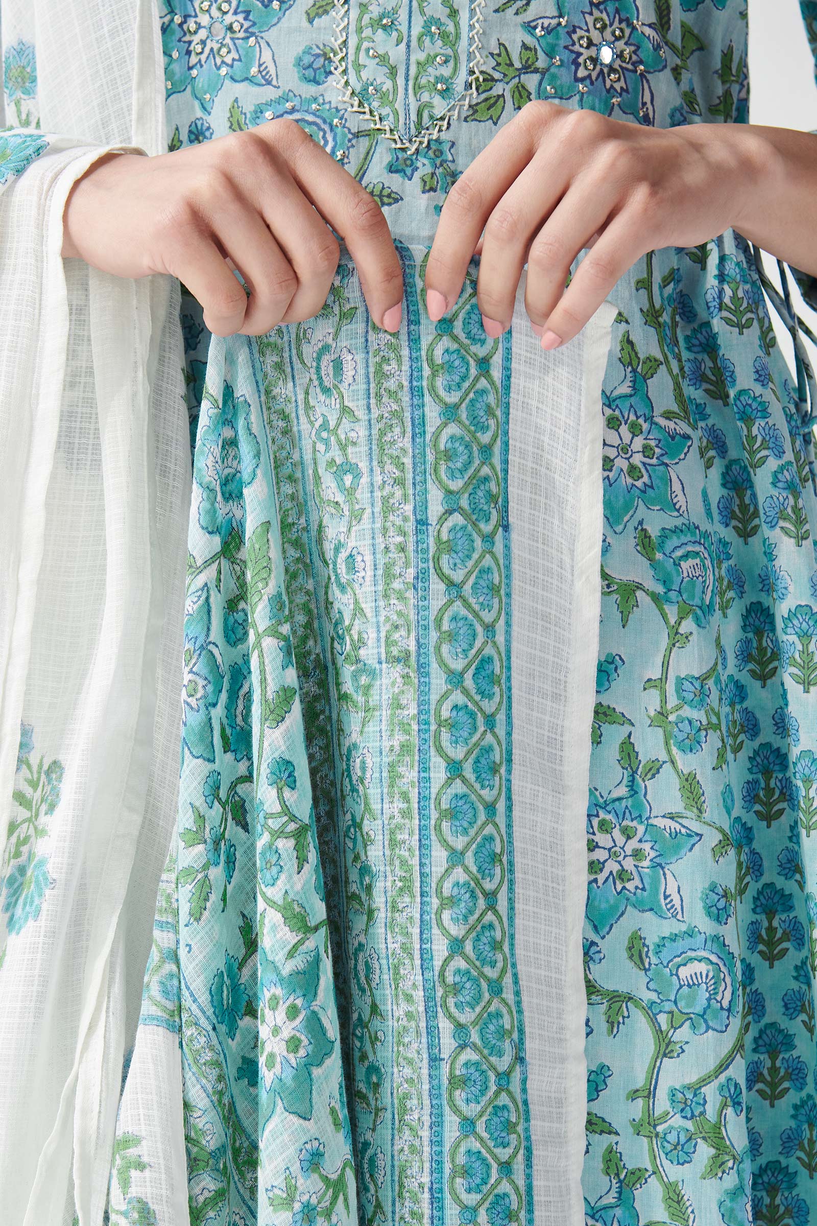 Gulbahar Aalia Sanganeri Dupatta