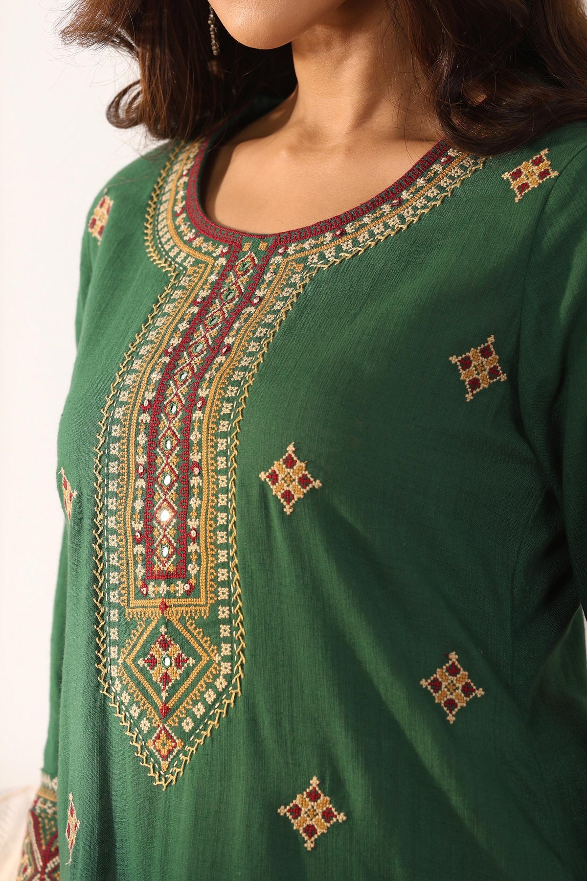 Surplus: Mehraab Mira Green Kurta
