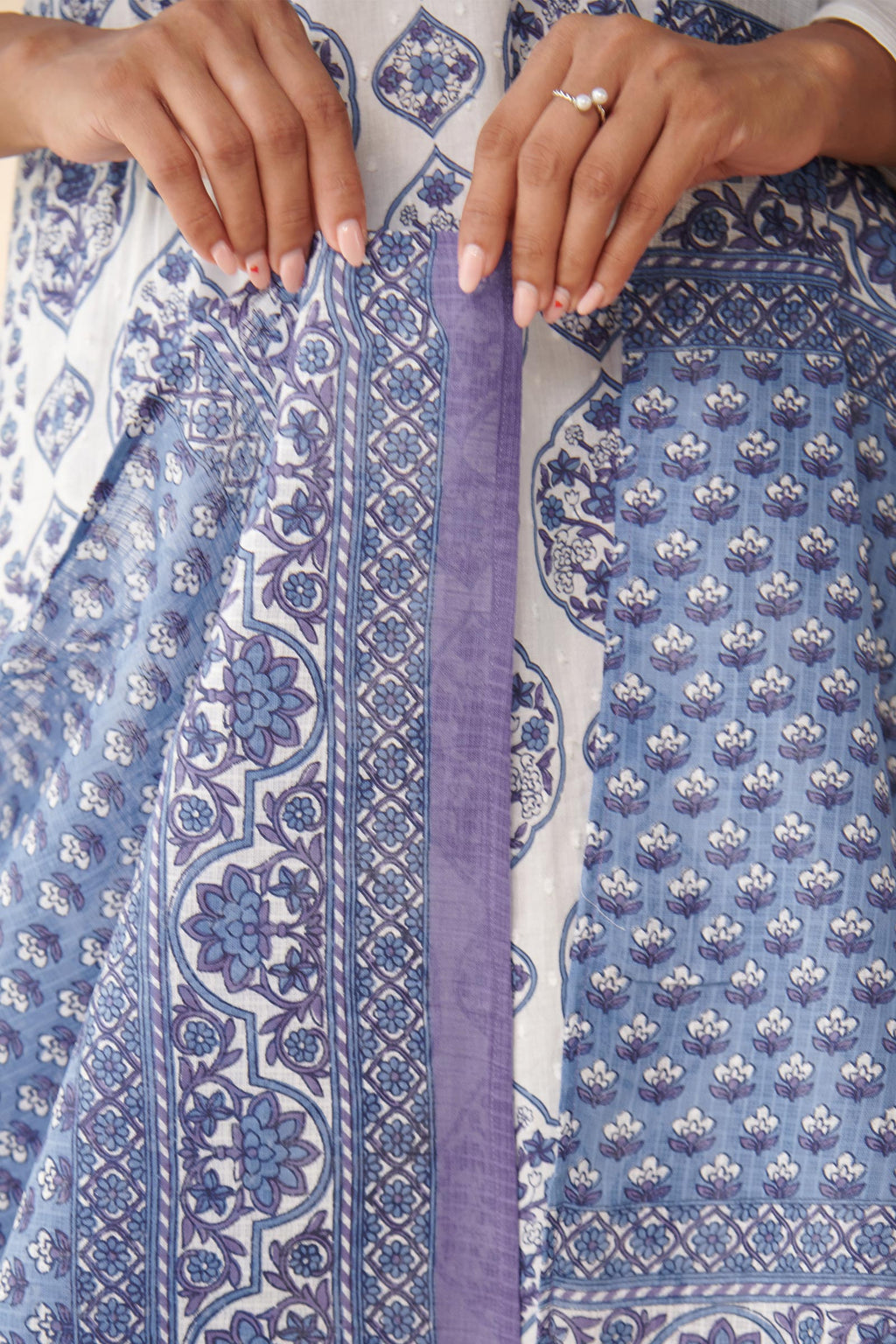 Neelofar Nihad Sanganeri Dupatta