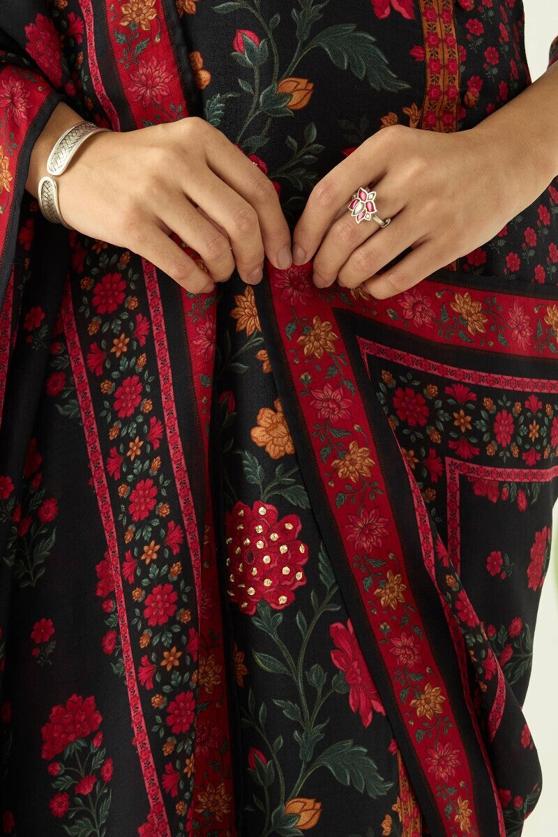 Laylah Mehnaz Dupatta