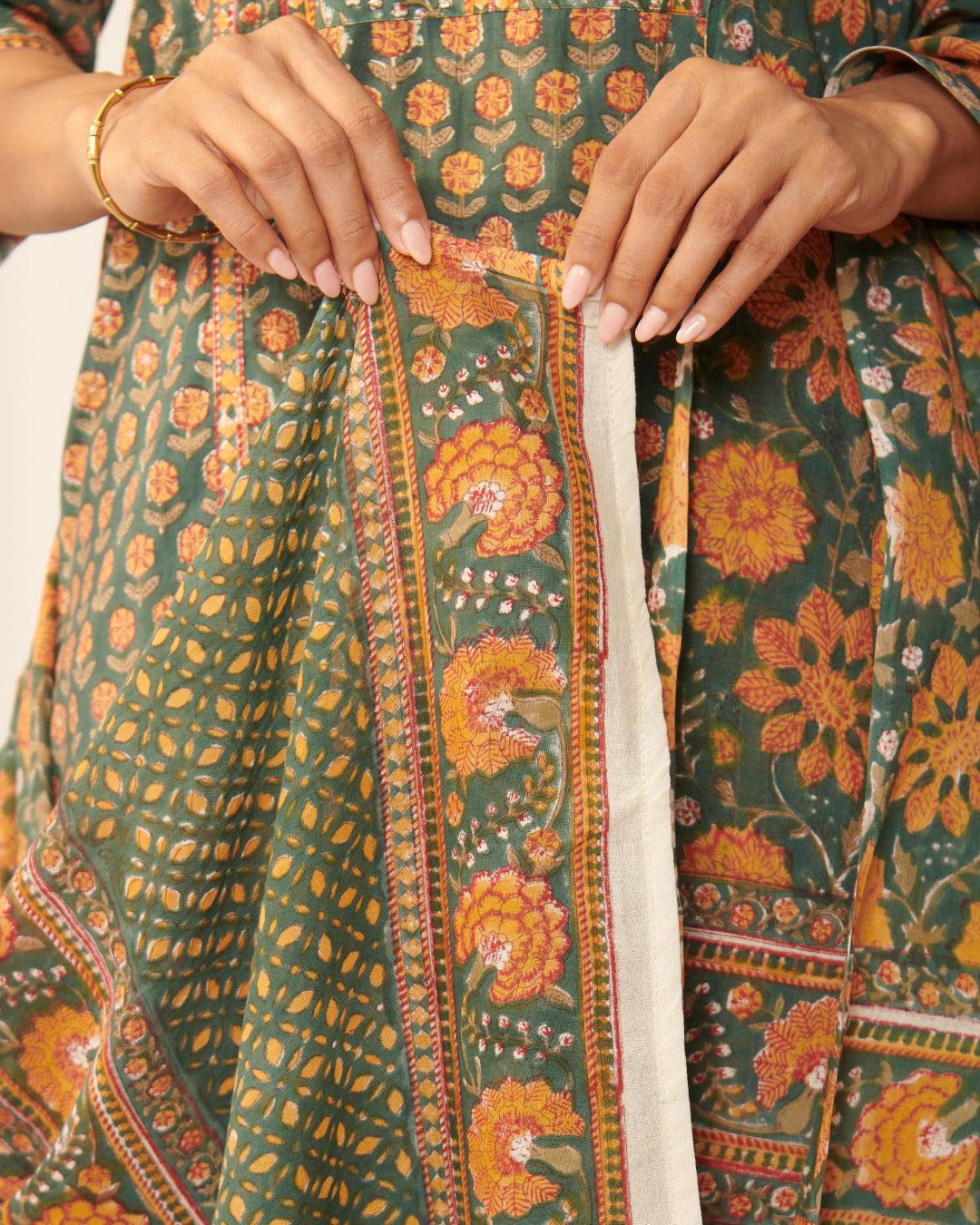 Gauhar Seerat Sanganeri Dupatta