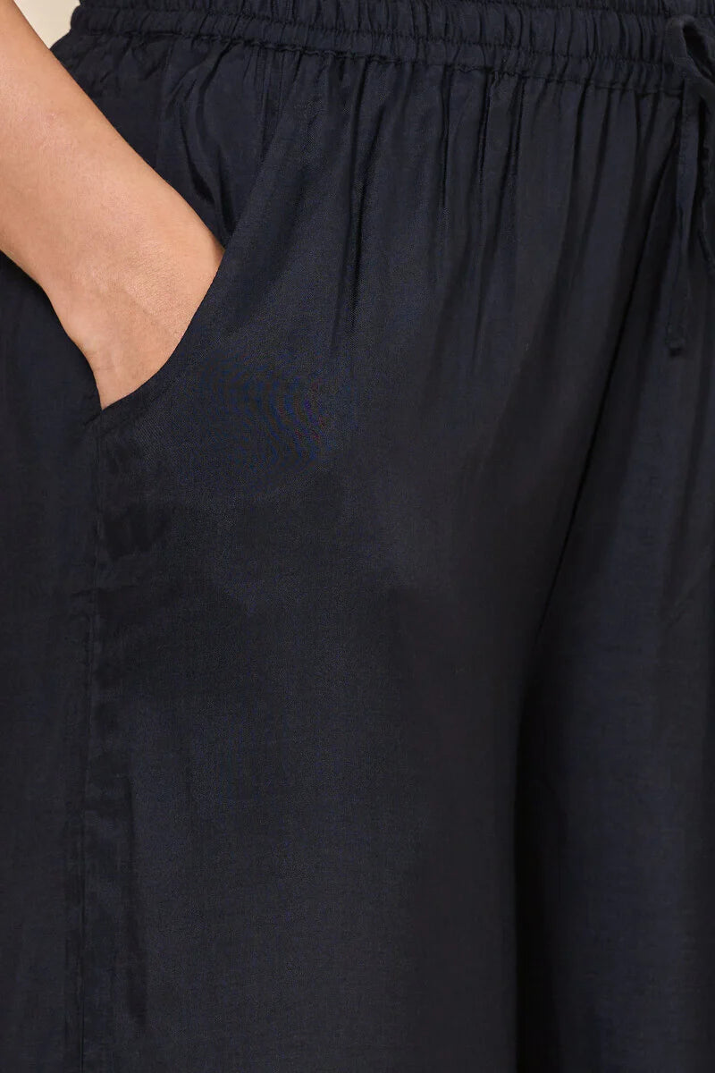 Surplus: Mehrunissa Saira Farsi