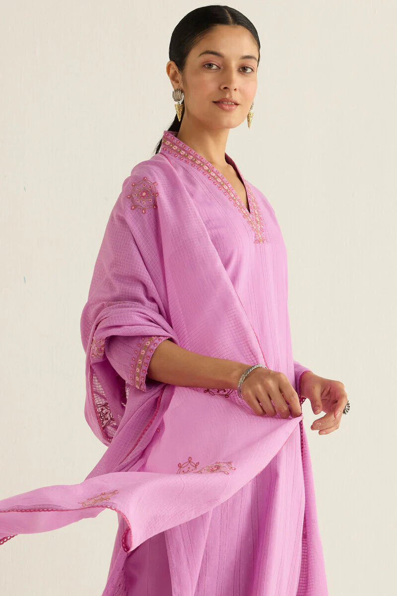 Surplus: Mehraab Samreen Kurta