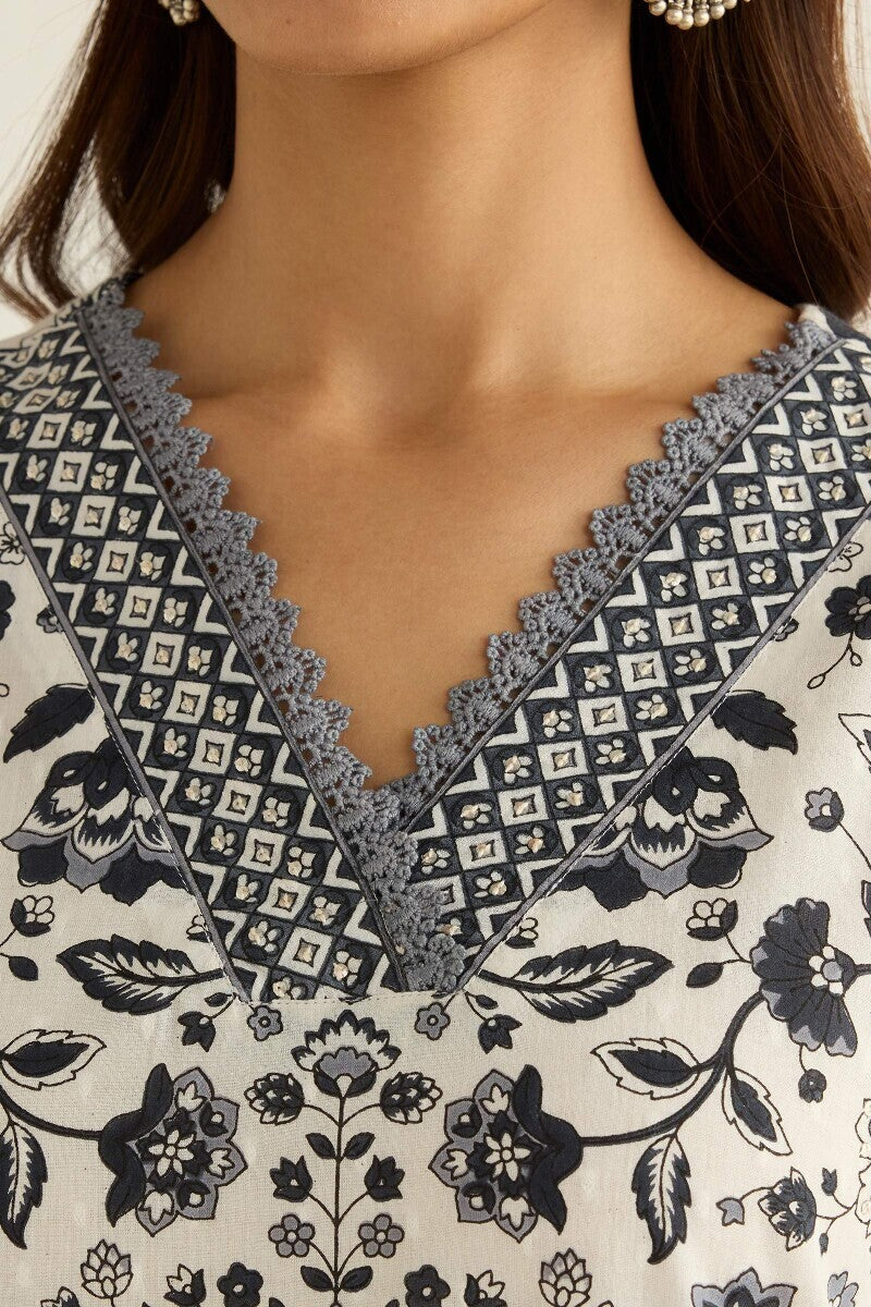 Gulraiz Aafreen Sanganeri Kurta