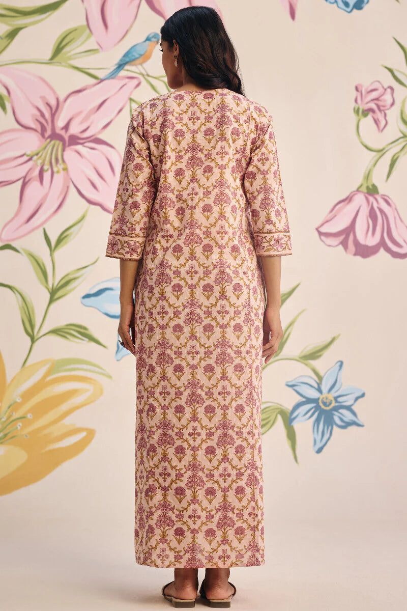 Surplus: Gulraiz Rumaisa Kaftan