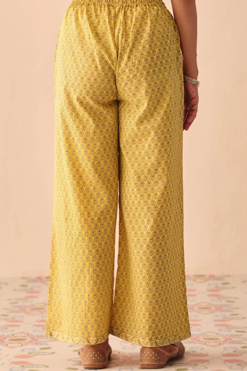 Surplus: Gulraiz Nargis Farsi