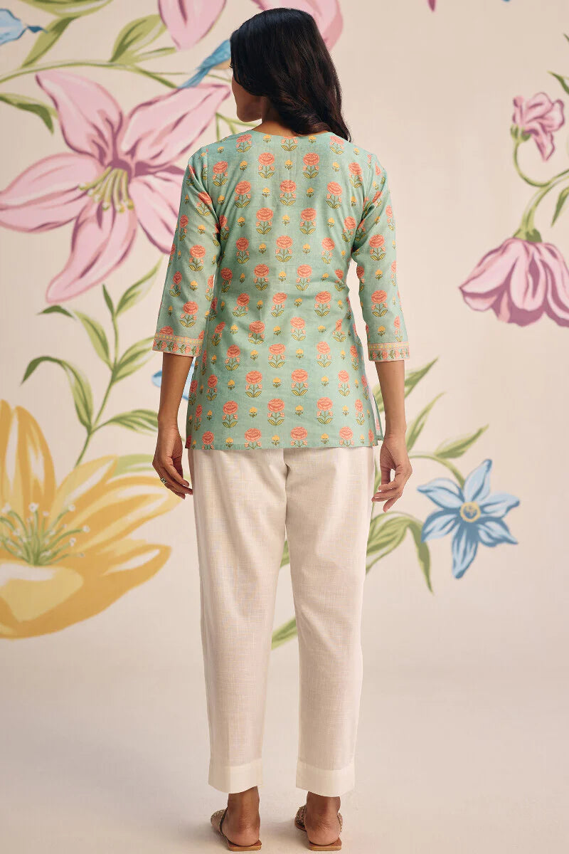 Surplus: Gulraiz Afsana Top