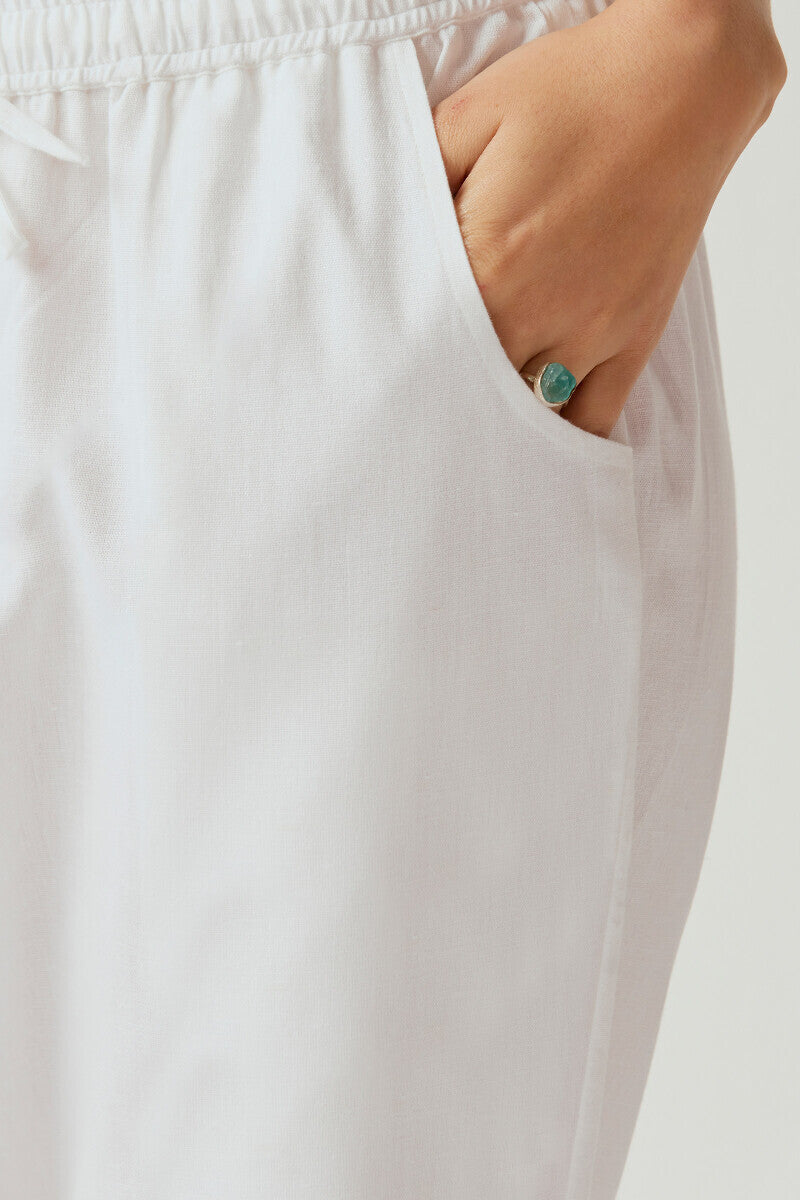 Roza Seerat White Narrow Pants