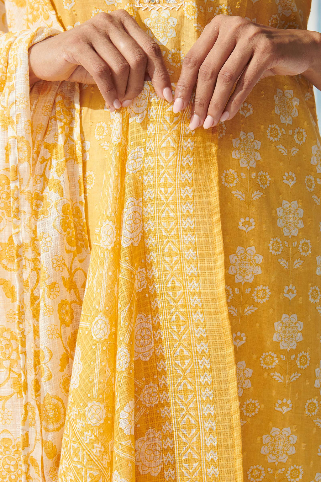 Gulbahar Pariza Sanganeri Dupatta