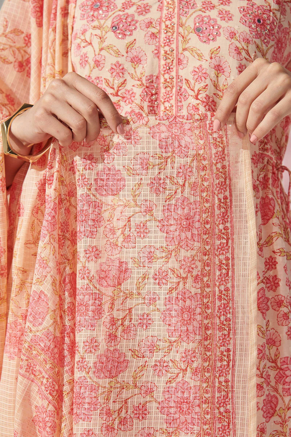 Gulbahar Nafia Sanganeri Dupatta