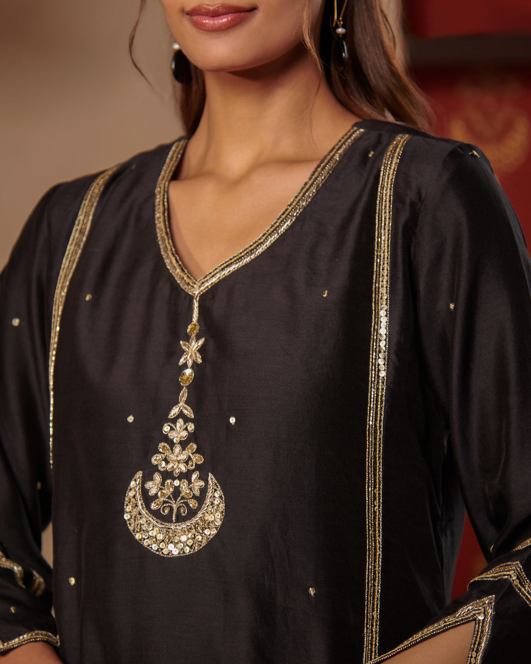 Roshanara Aarya Midnight Black Kurta