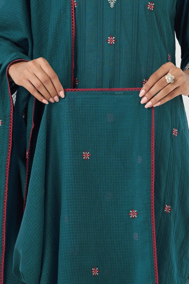 Mehraab Ishrat Dupatta