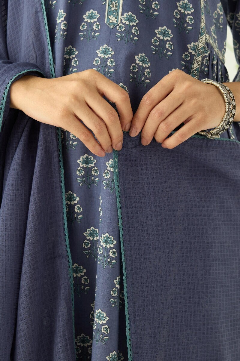 Nazm Yasmine Dupatta