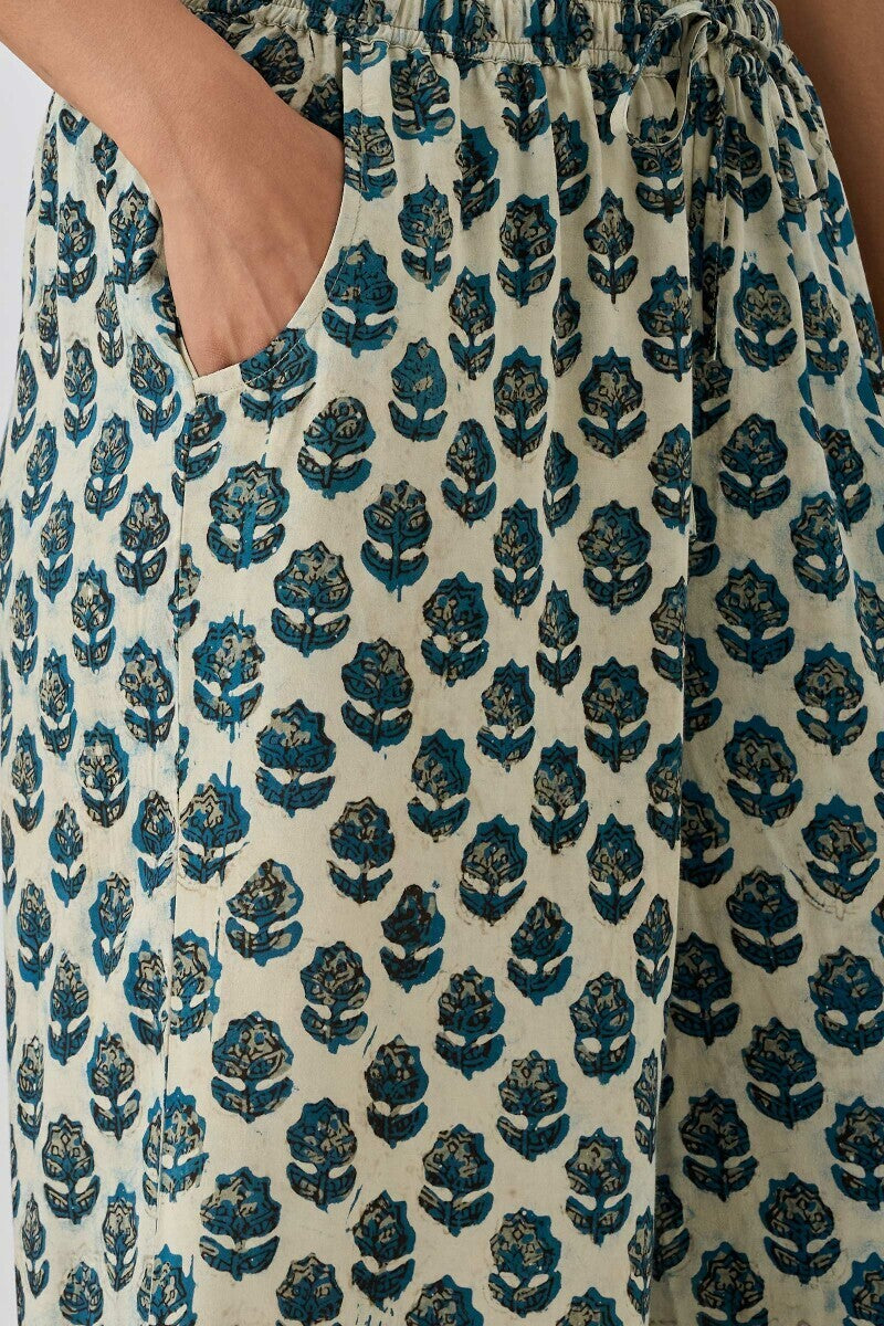 Sehra Ameena Akola Farsi