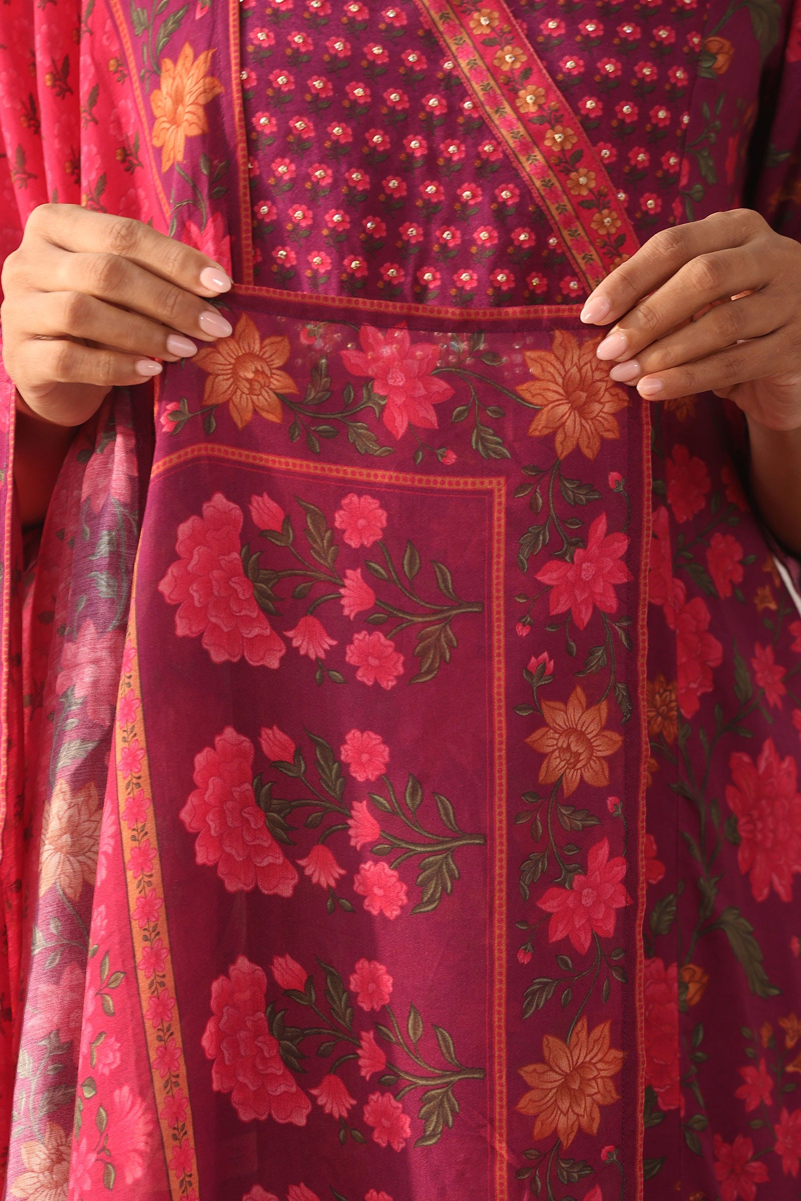 Mahnoor Kiara Dupatta