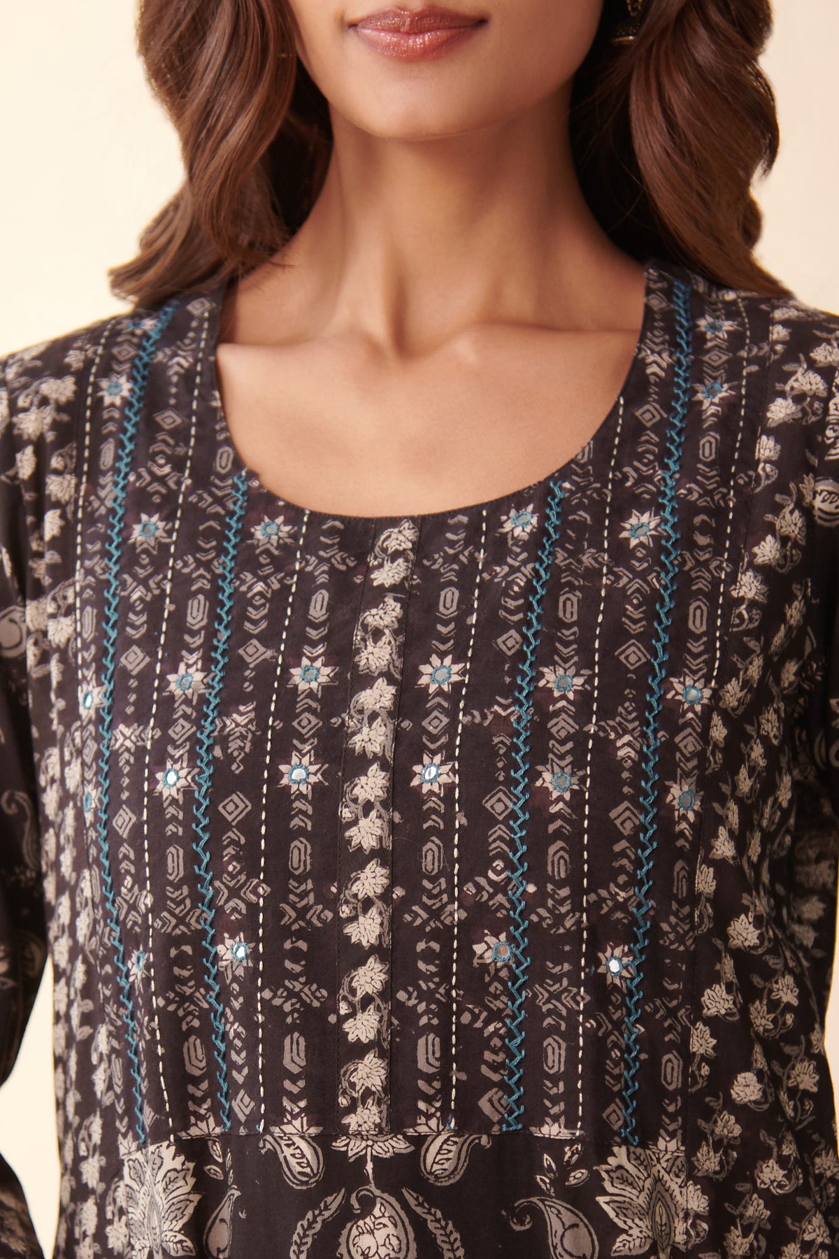Surplus: Sehra Farhat Bagru Kurta