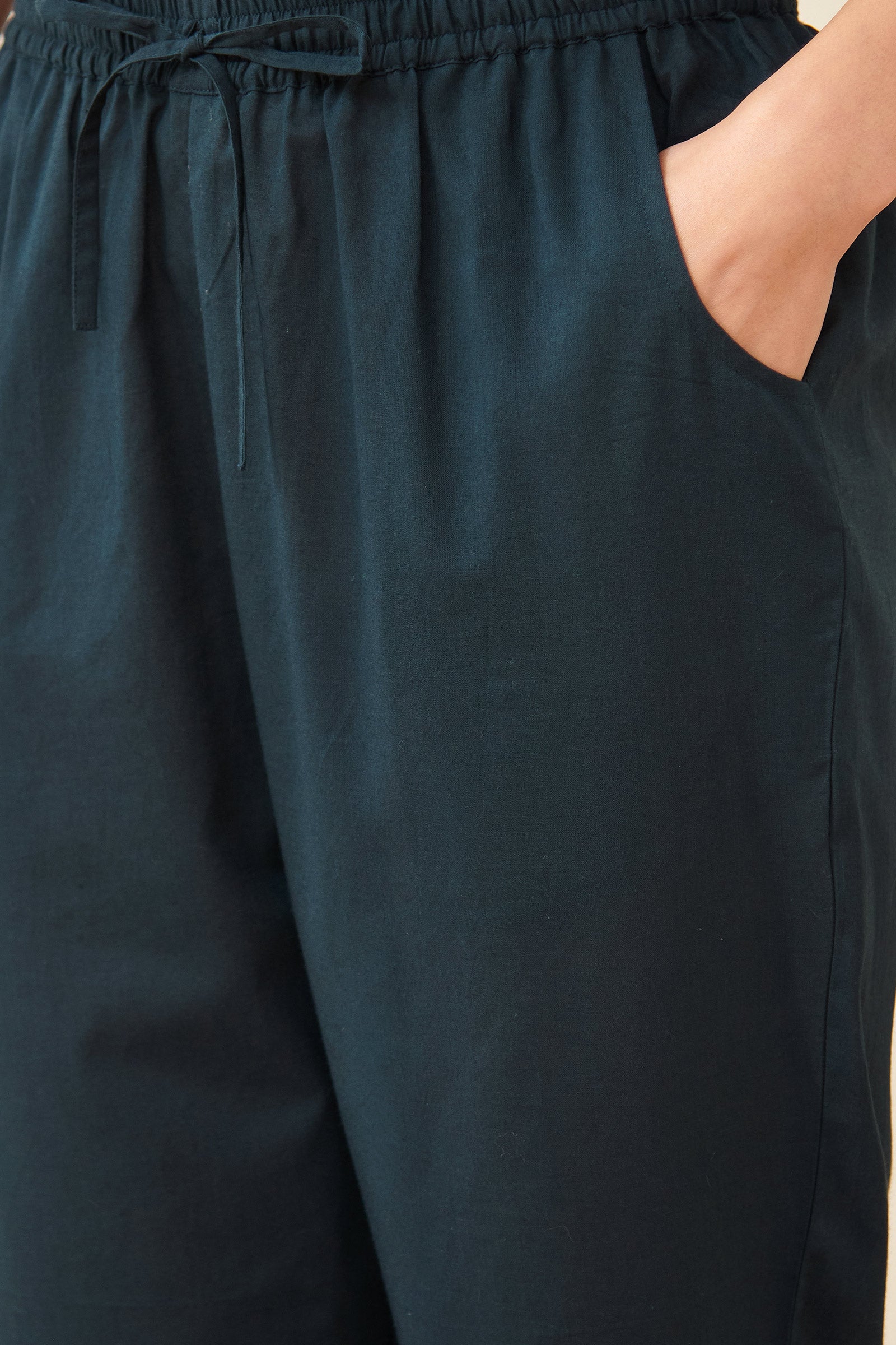 Surplus: Sehra Nikhat Green Narrow Pants