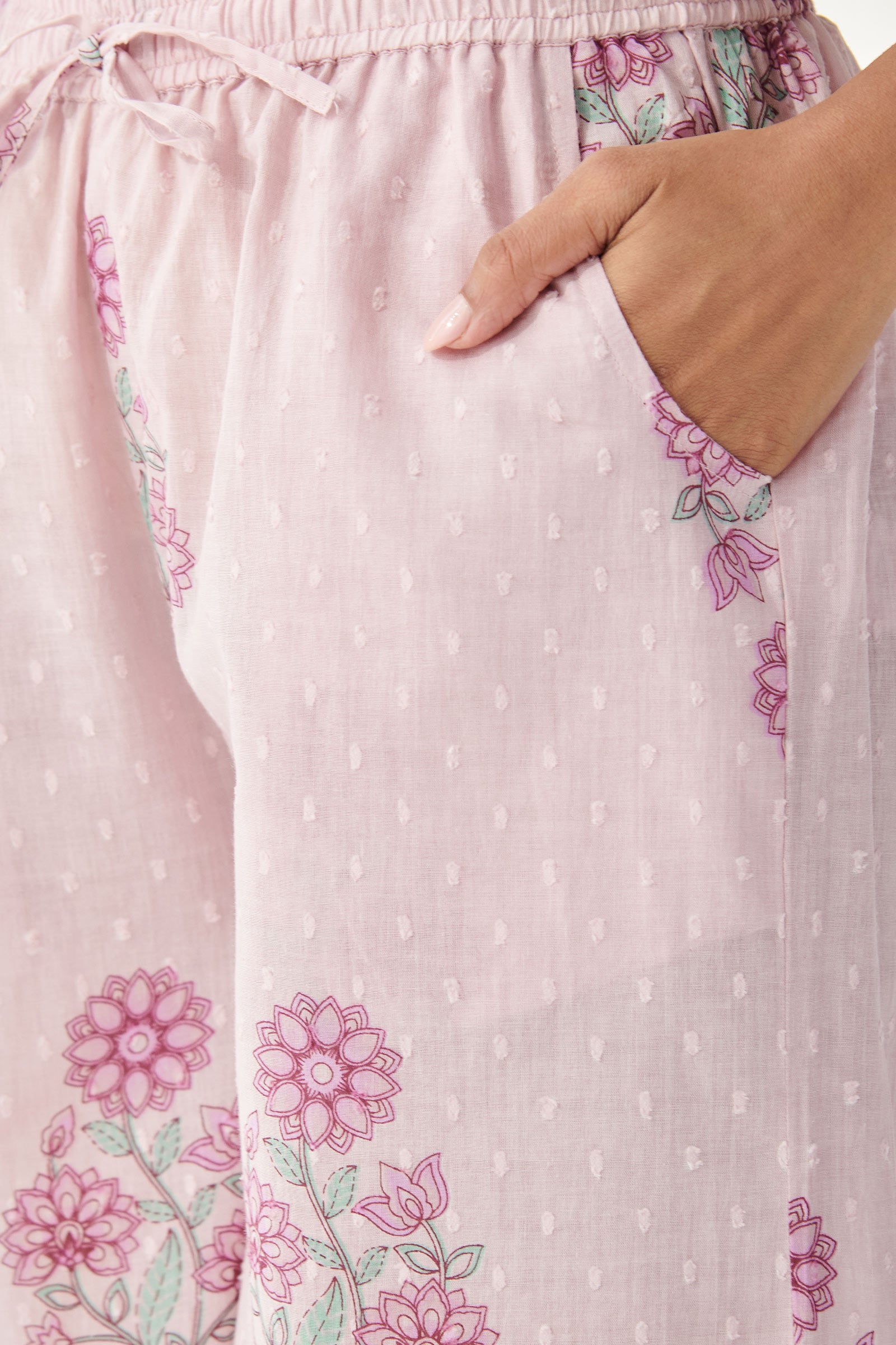 Gulbahar Zeinab Sanganeri Palazzo