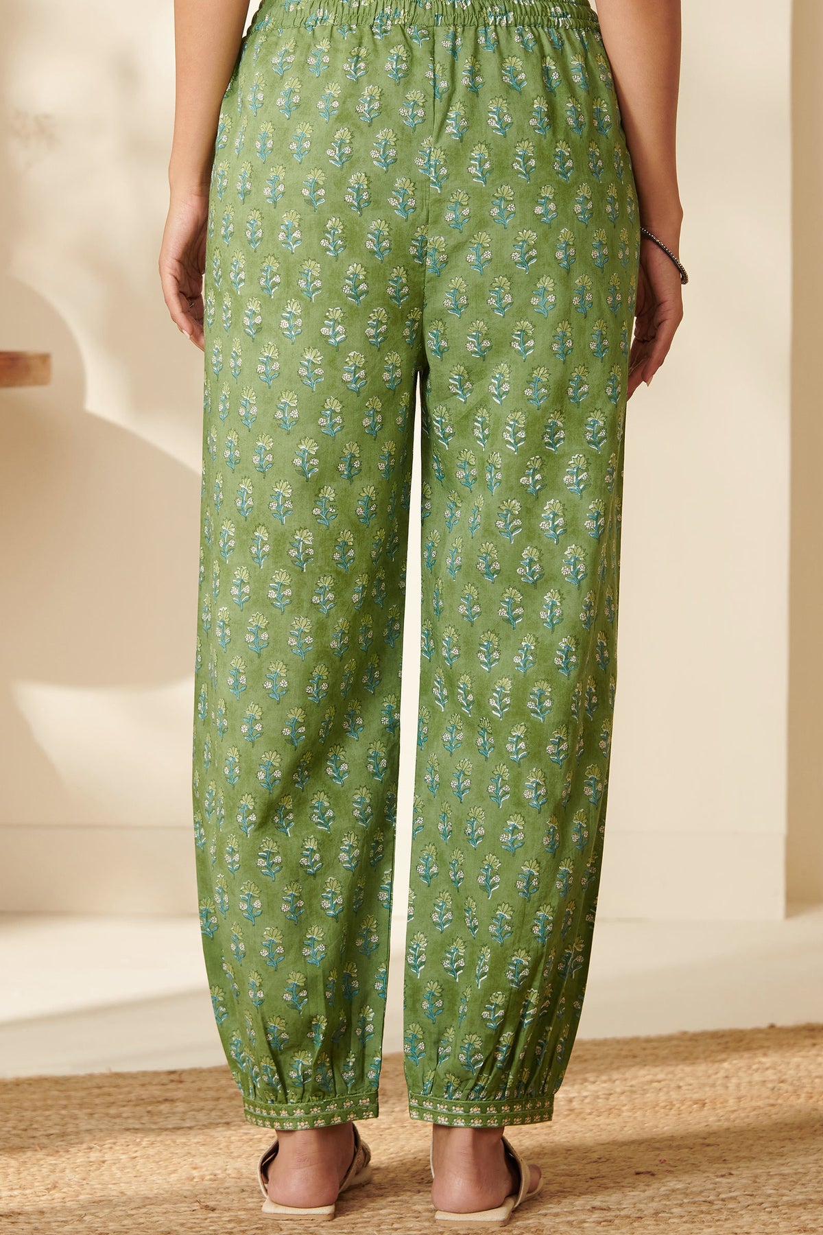 Gulbarg Aleena Sanganeri Izhaar Pants