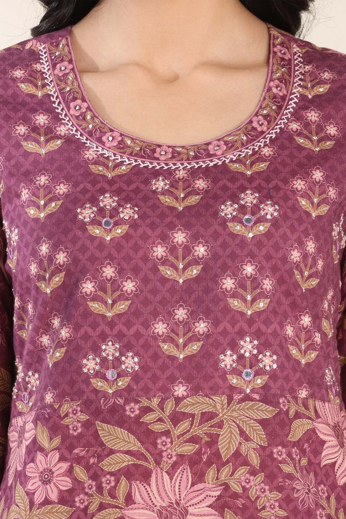 Surplus: Roz Meher Faiza Kurta