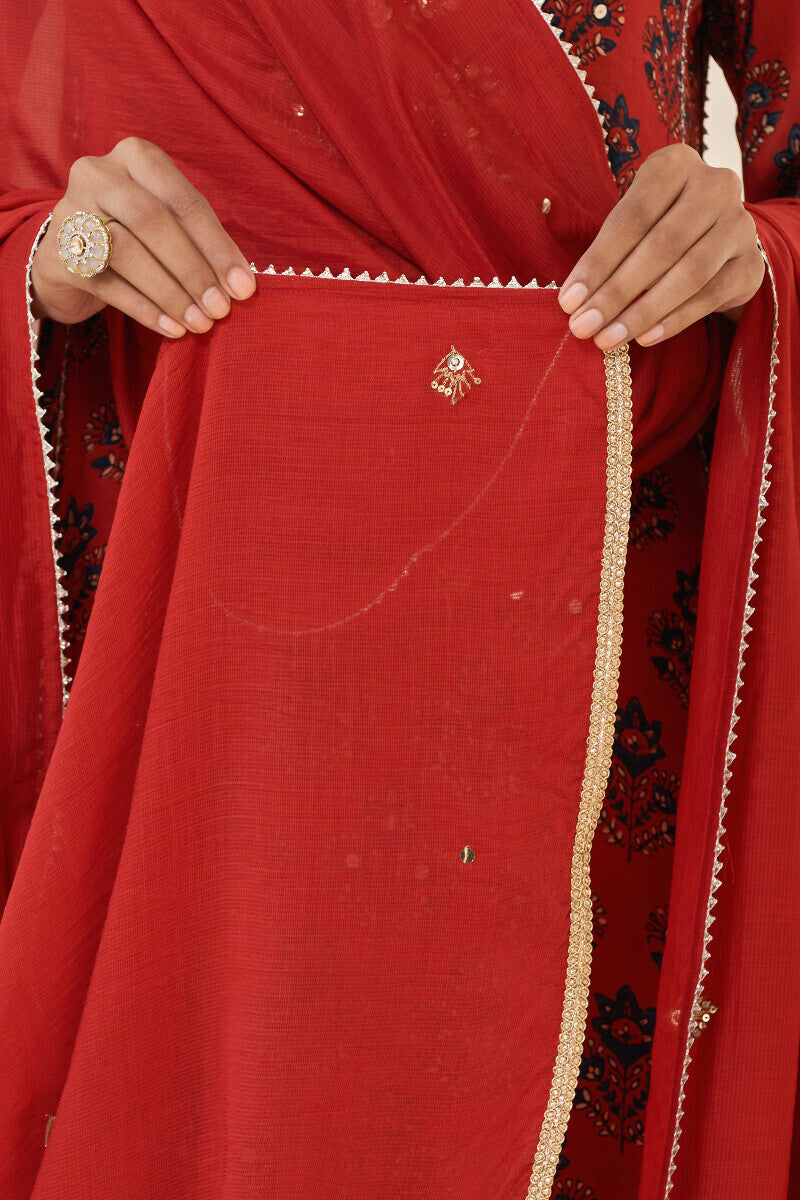 Mehrunissa Nazam Dupatta