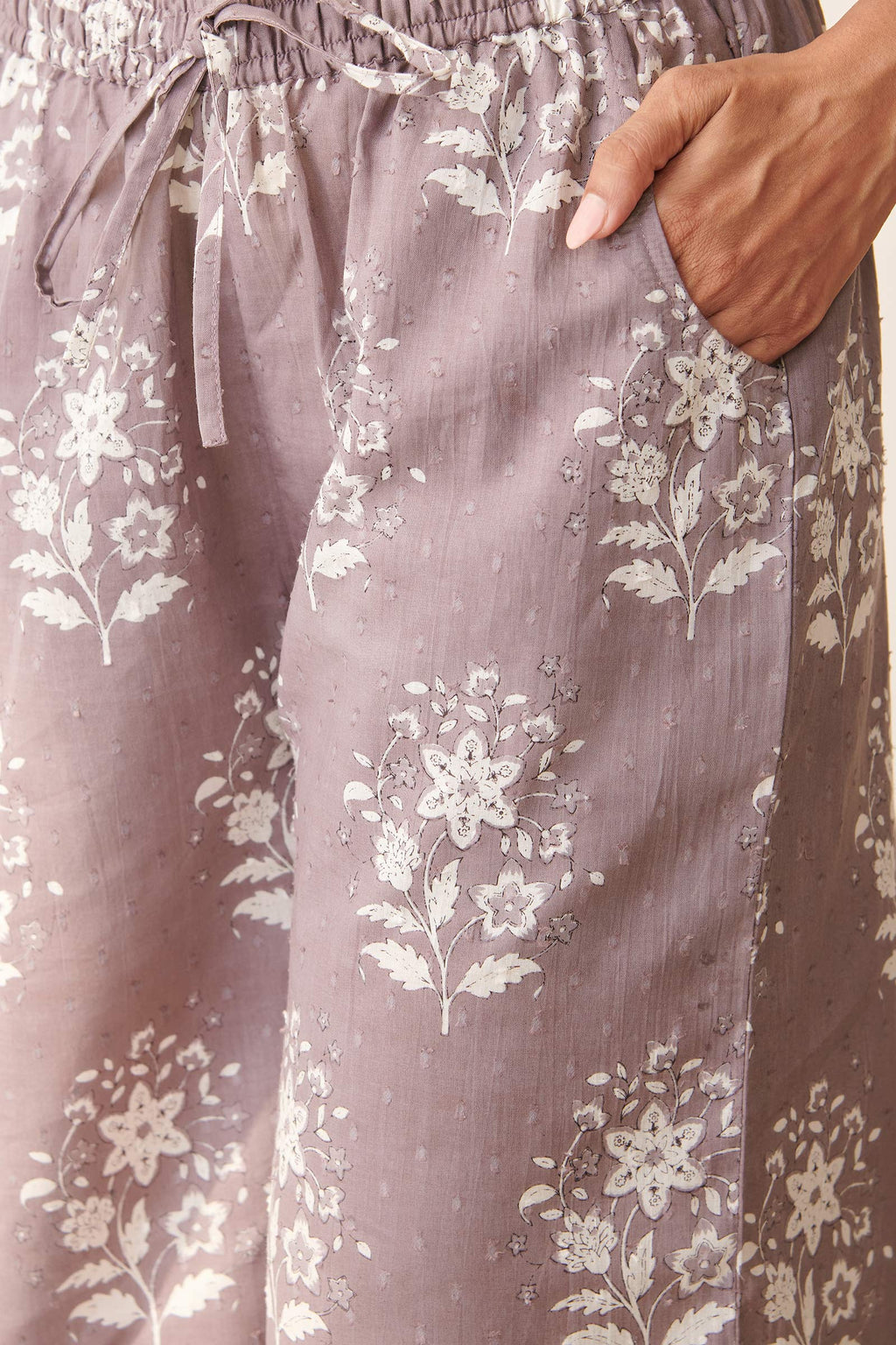 Gauhar Azma Sanganeri Farsi