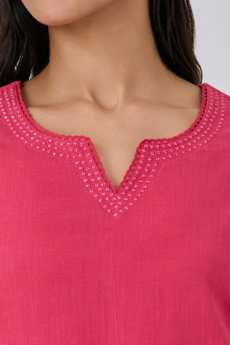 Surplus: Roza Seerat Fuchsia Kurta