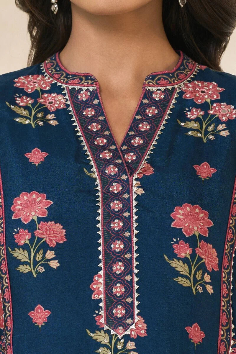 Surplus: Mehrunissa Yasmin Kurta