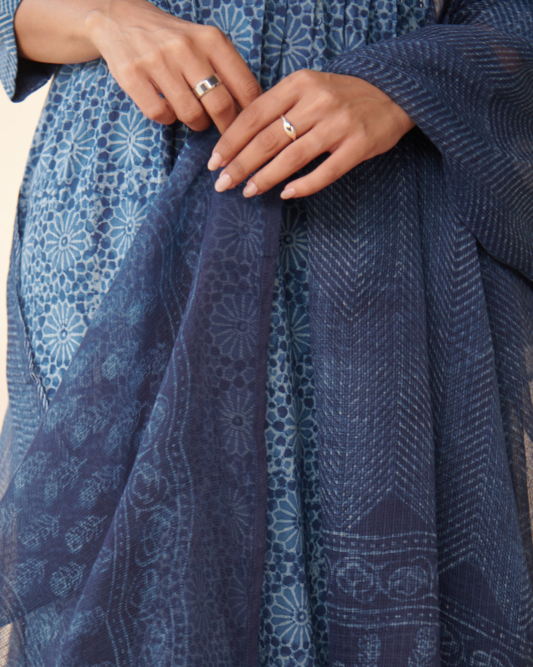 Sehra Nazia Jahota Dabu Dupatta