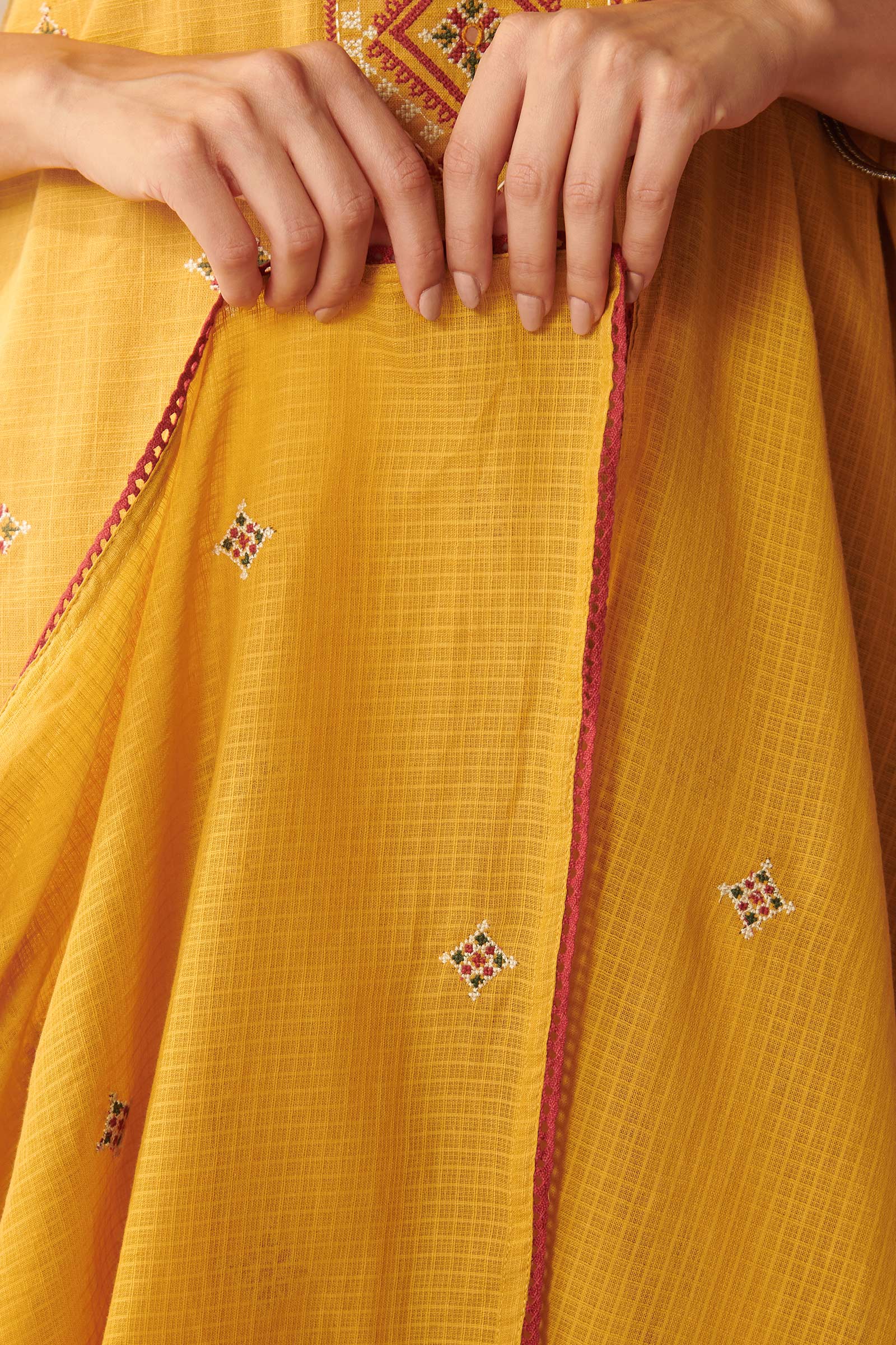 Mehraab Suhana Mustard Dupatta