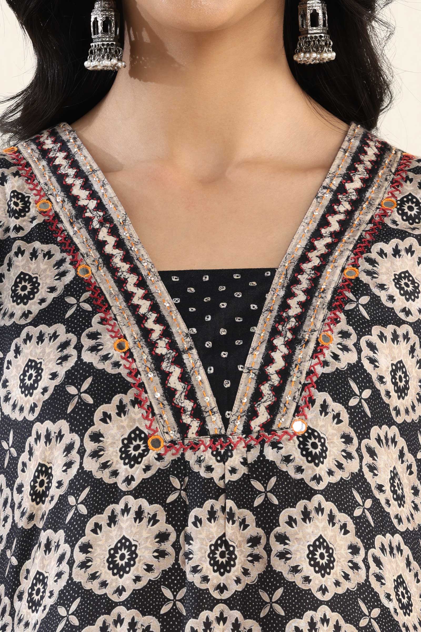 Rangrez Nasrin Kurta