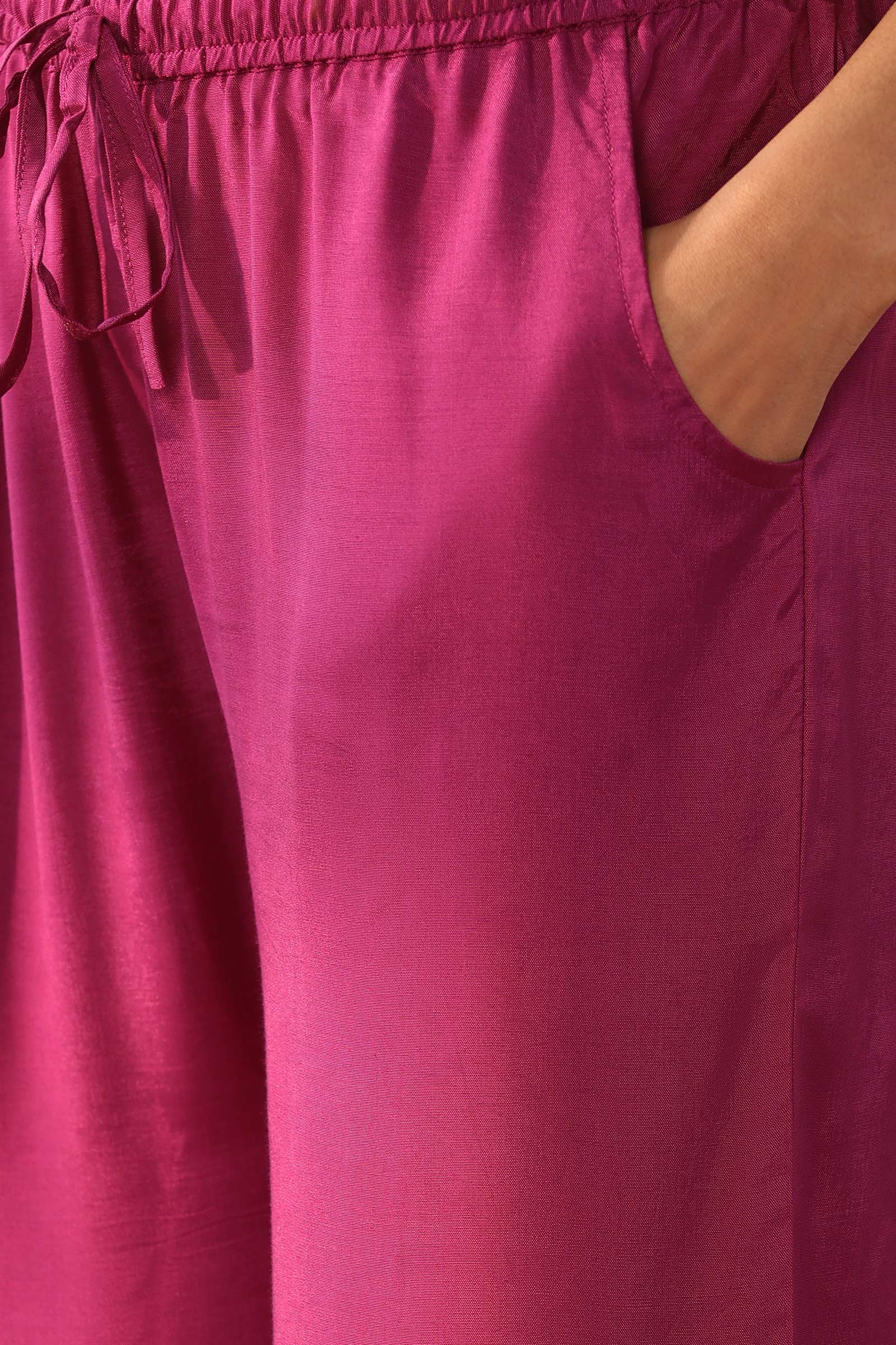 Surplus: Mahnoor Kiara Farsi