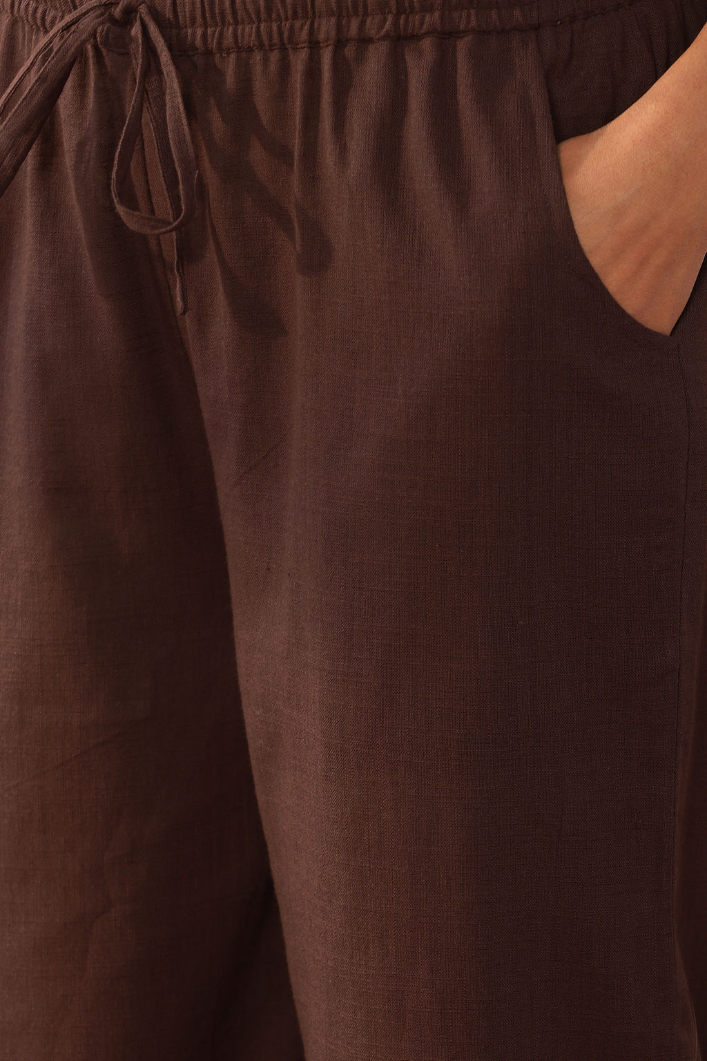 Surplus: Roza Azaira Brown Farsi