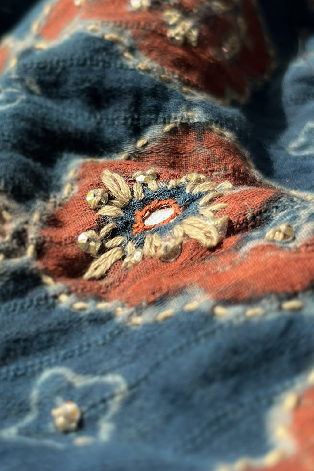 Surplus: Sehra Maira Akola Kurta