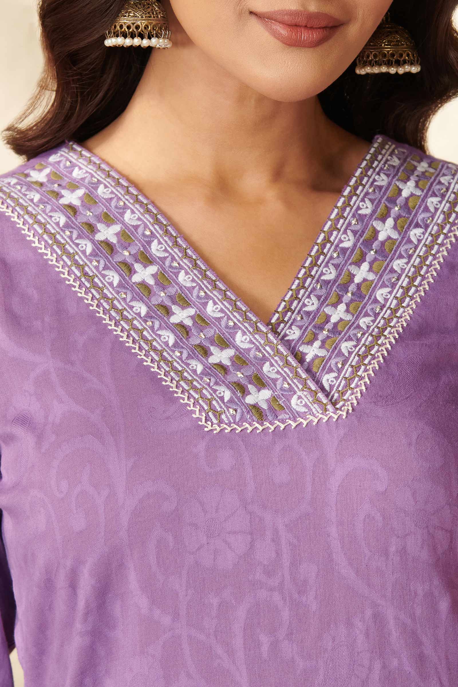 Surplus: Gulbarg Shaheena Purple Kurta