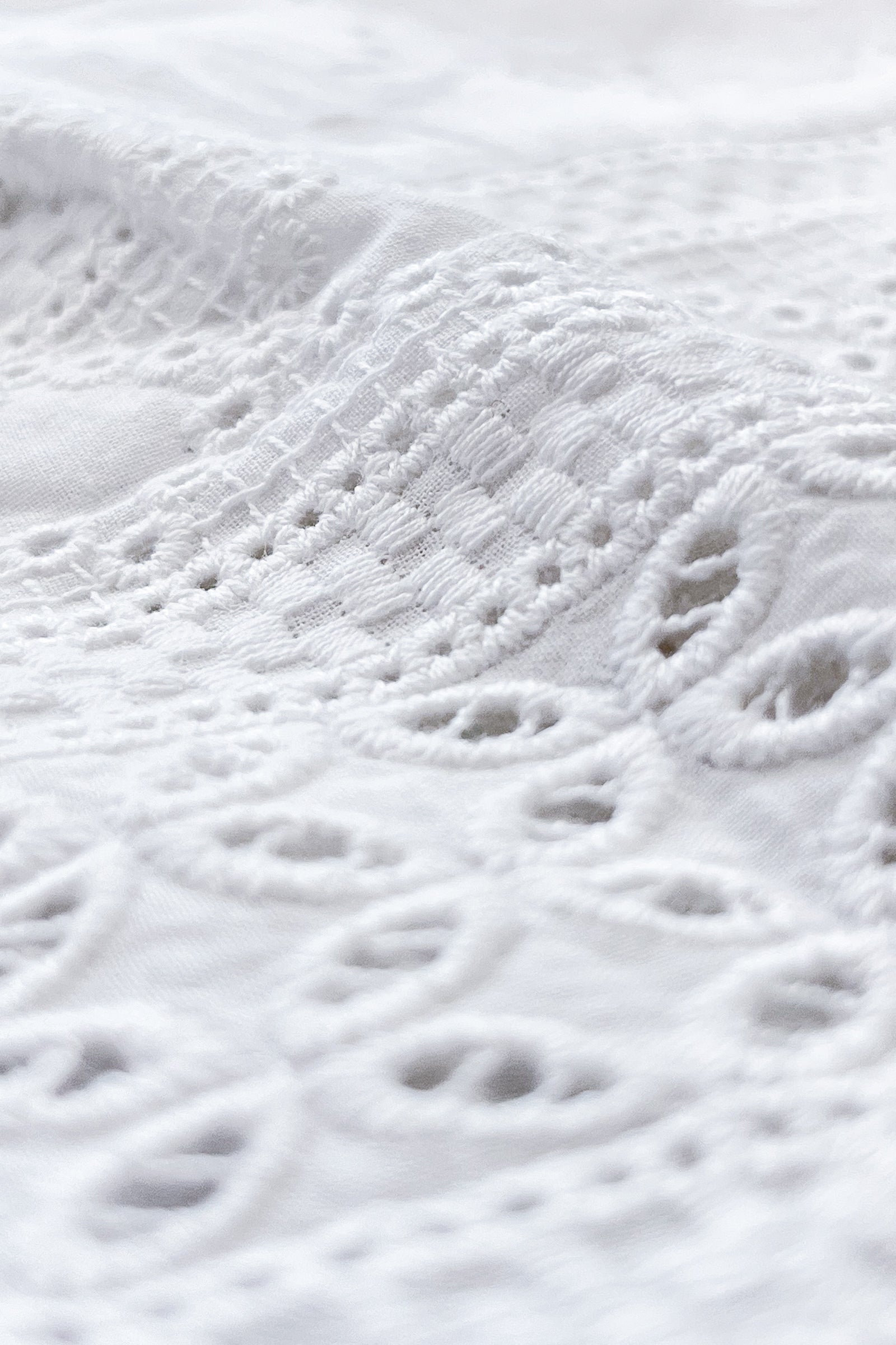 Raahat Aafiyah White Kurta